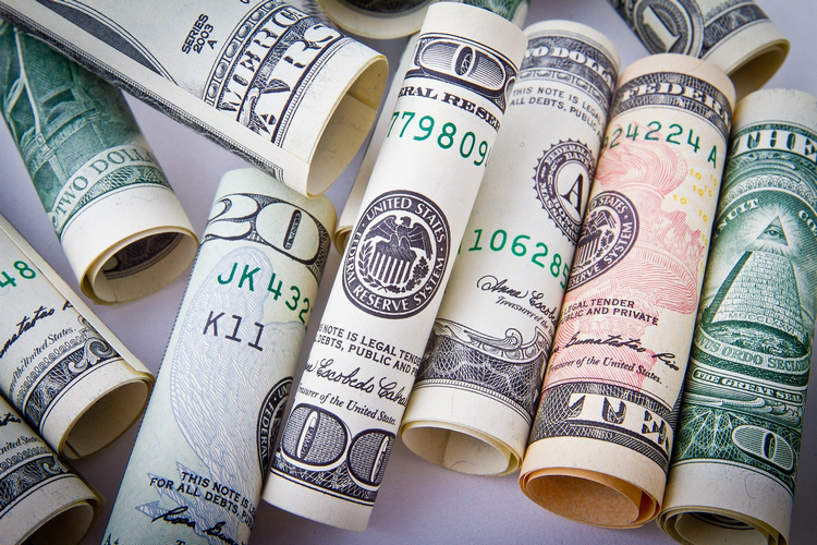 How to forecast cash and cash equivalents large